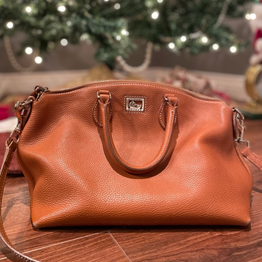 Dooney & Bourke Light Brown Leather Purse